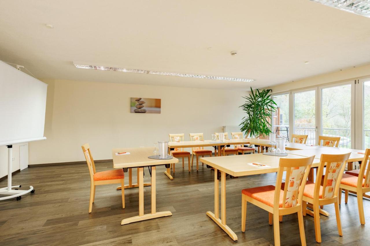 Hotel Restaurant Talblick Bad Ditzenbach Buitenkant foto