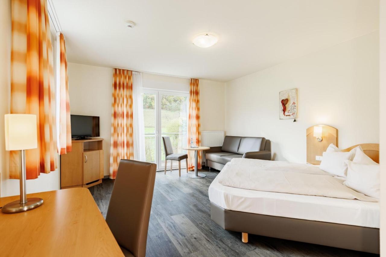 Hotel Restaurant Talblick Bad Ditzenbach Buitenkant foto