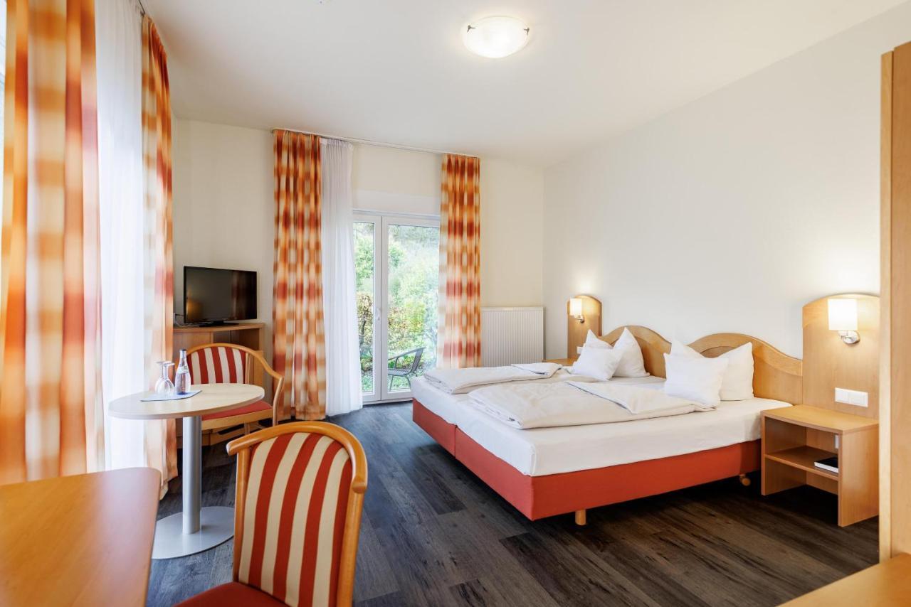 Hotel Restaurant Talblick Bad Ditzenbach Buitenkant foto